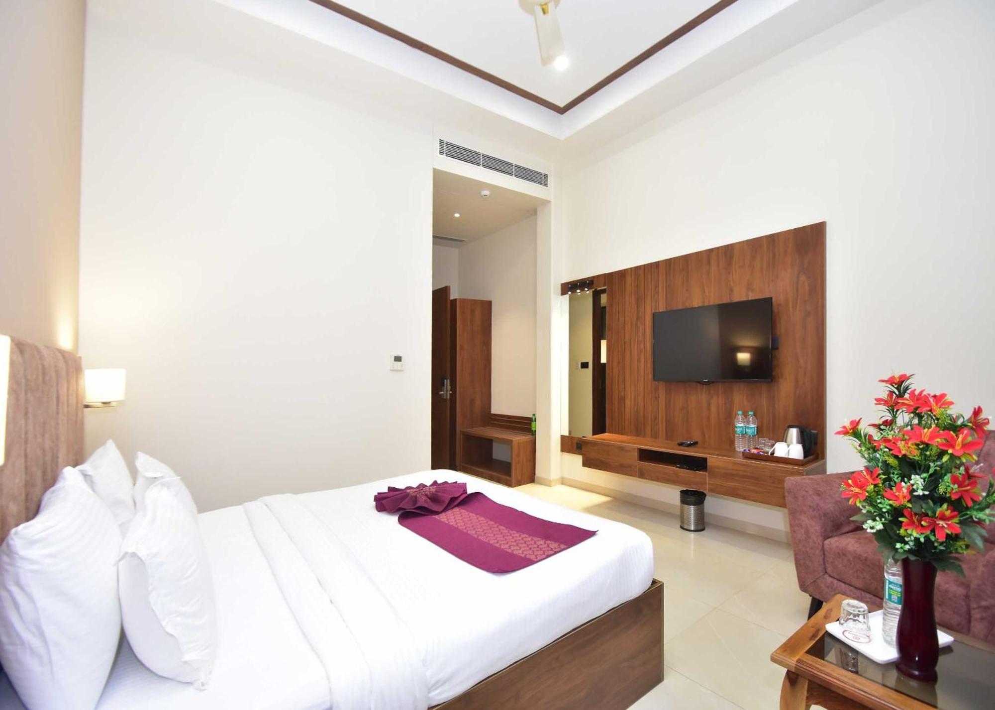 Hotel Shyamleela Khātu Exterior foto