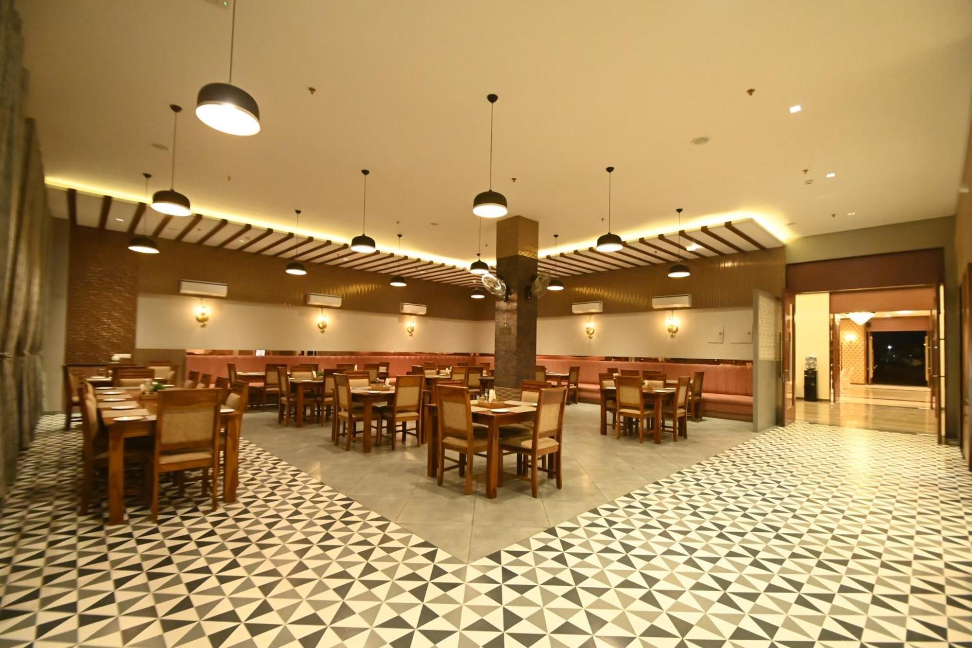 Hotel Shyamleela Khātu Exterior foto